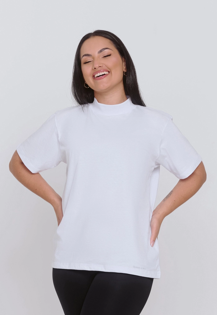 BLUSA FEMININA GOLA  ALTA RIBANA 100% ALGODÃO BRANCO BLUSA FEMININA GOLA  ALTA RIBANA 100% ALGODÃO BRANCO