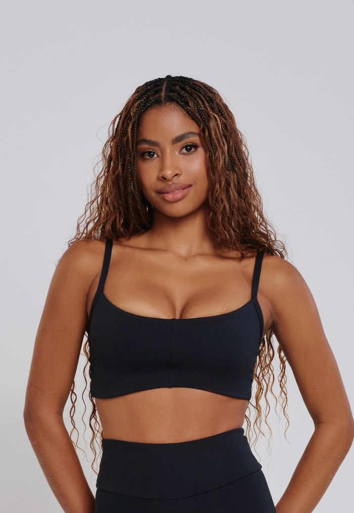 TOP EMBUTIDO DECOTE CANOA MINIMAL PRETO TOP EMBUTIDO DECOTE CANOA MINIMAL PRETO