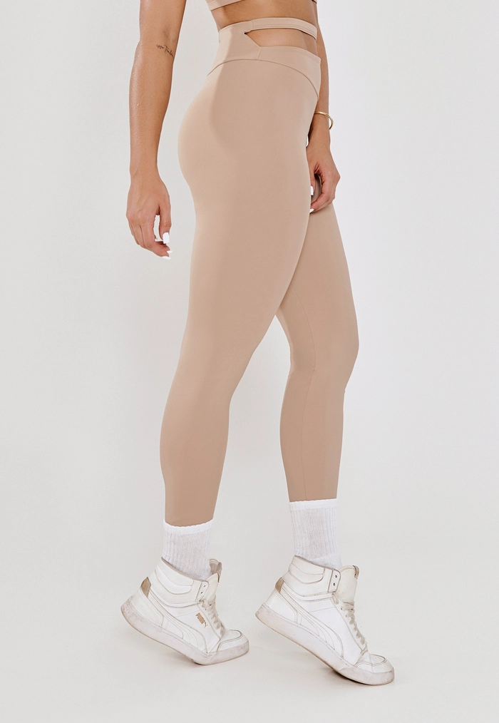 LEGGING CÓS ASSIMÉTRICO CHOCOLATE- POLIAMIDA FIO DUPLO LEGGING CÓS ASSIMÉTRICO CHOCOLATE- POLIAMIDA FIO DUPLO