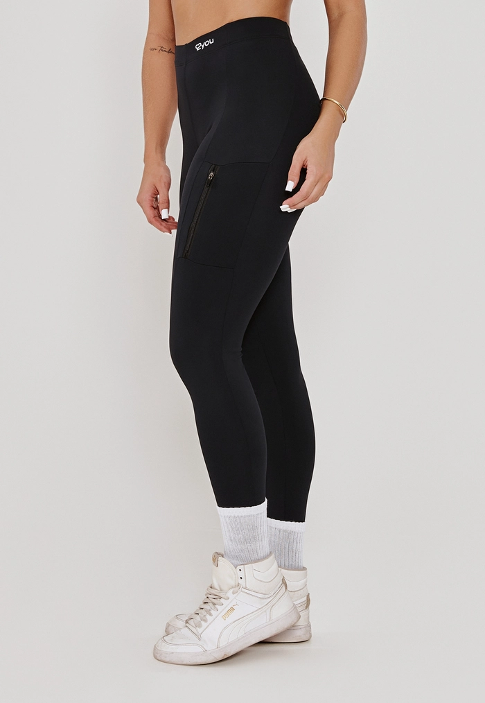 LEGGING BOLSO COM ZÍPER LATERAL PRETO - POLIAMIDA FIO DUPLO LEGGING BOLSO COM ZÍPER LATERAL PRETO - POLIAMIDA FIO DUPLO