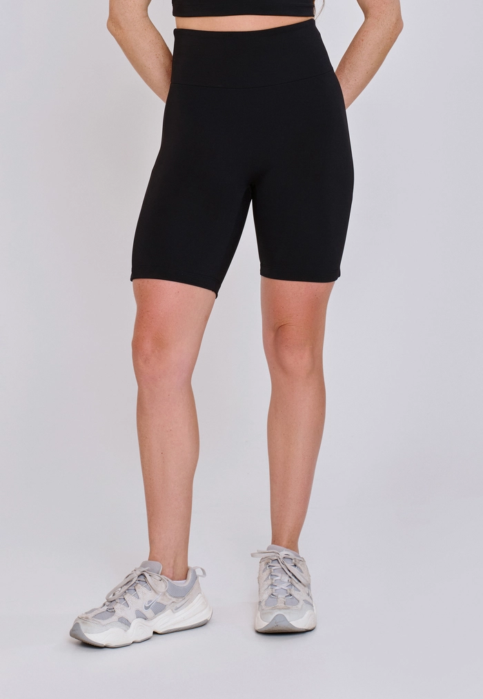 BERMUDA BÁSICA TASSI-PRETO