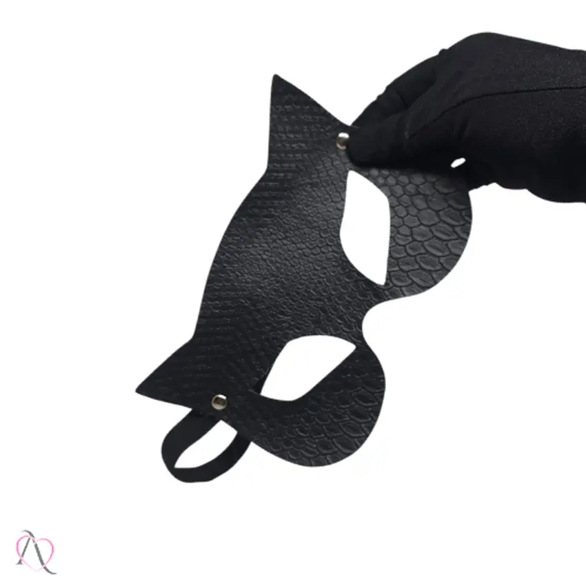 MASCARA MULHER GATO PRETA