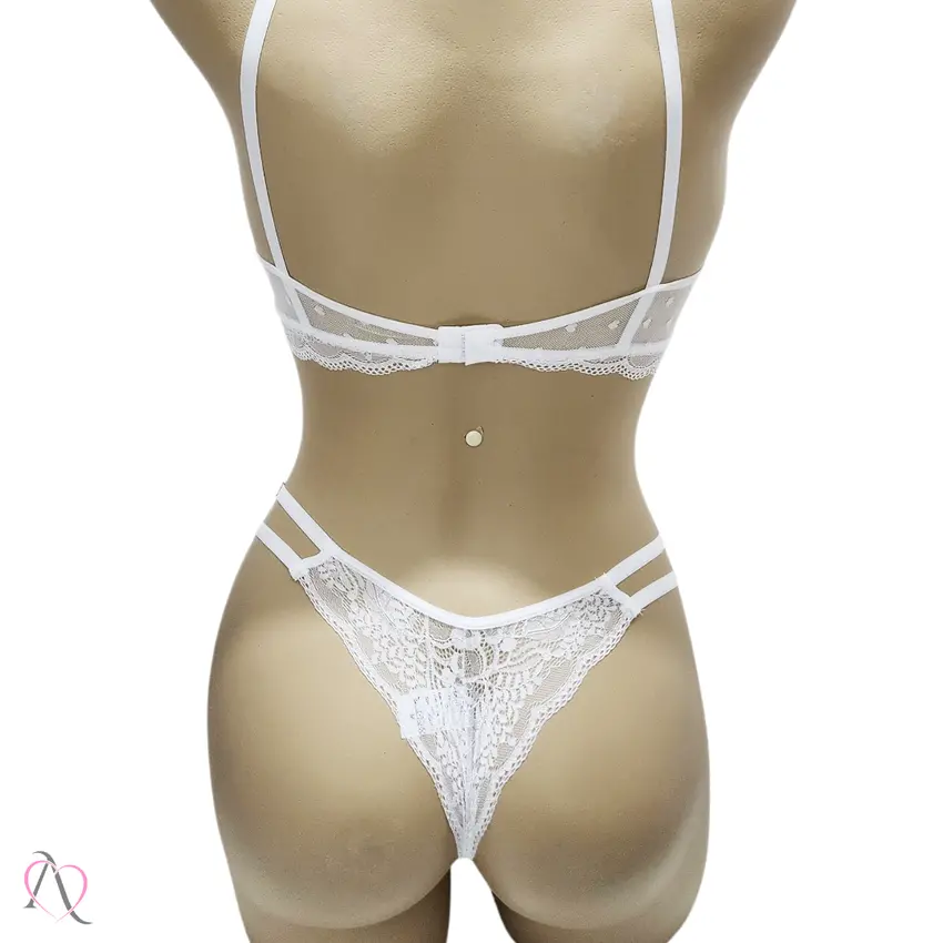 Conjunto de Lingerie Sem Bojo com Calcinha em Tule e Renda cor Branco - 1118