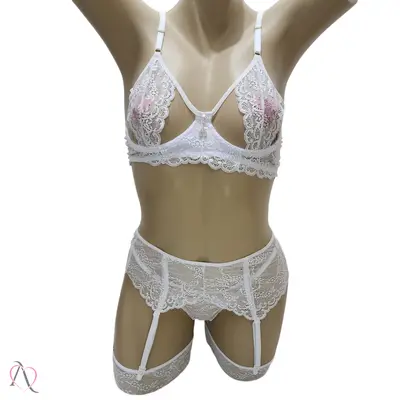 Conjunto de Lingerie de Renda com Cinta Liga cor Branco - 1143