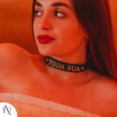 Coleira Lucy com Frase Pronta - 0538