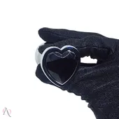 Plug Anal Pequeno Preto em Formato de Coração 7x2,8cm - imagem 1