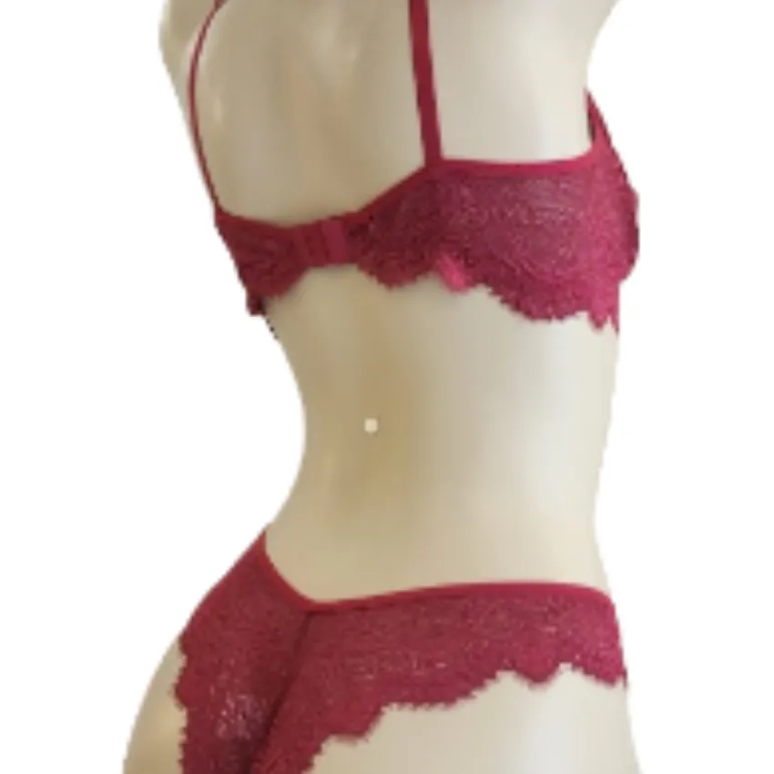 Conjunto de Lingerie em Renda Luciana Sem Bojo - Divino