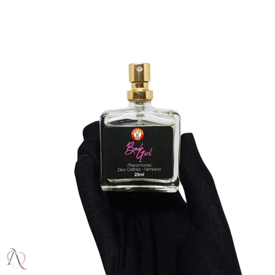 Perfume com Feromônio Feminino Pheromonas Bad Girl 25ml