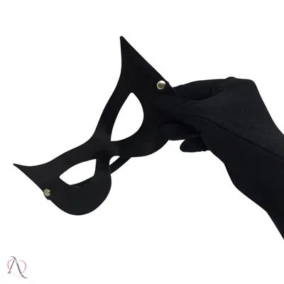 Mascara Mulher Gato em Verniz - Dominatrixxx