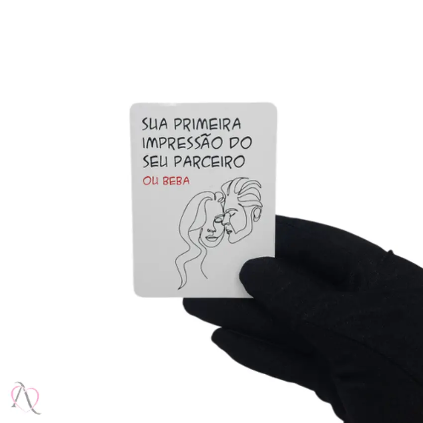 Baralho Jogo Erótico para Casais Desejos e Drinks Diversão ao Cubo com 50 cartas