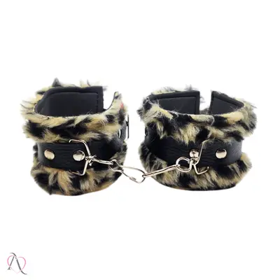 Algema de Pelúcia para Fetiche com Regulagem Brasil Fetiche