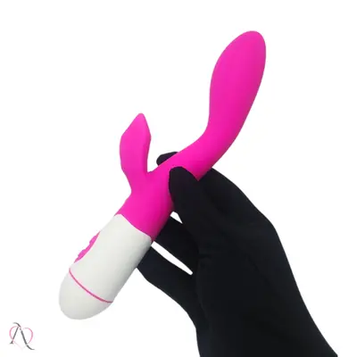 Vibrador Penetrável para Ponto G e Clitóris Utiliza 2 Pilhas AAA 30 Modos de Vibração BRIGHTY