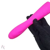 Vibrador e Sugador de Clitóris Sugator 2 Pink Dois em Um com 7 intensidades de vibração - imagem 2
