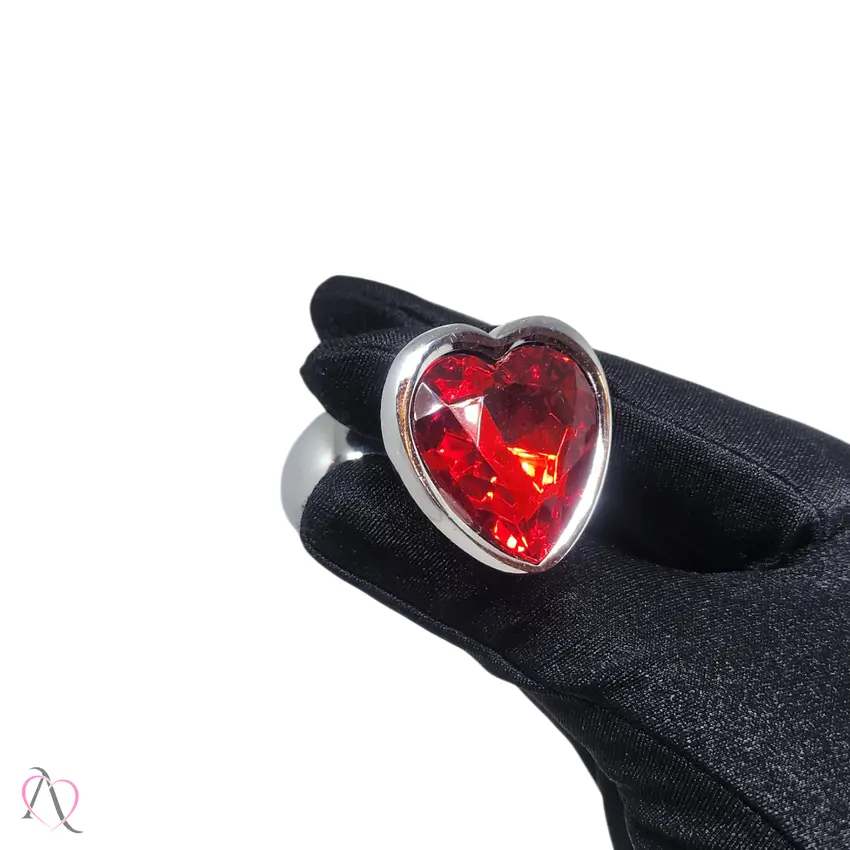 Plug Anal Pequeno Vermelho em Formato de Coração 7x2,8cm