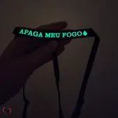Calcinha com Frase que Brilha no Escuro APAGA MEU FOGO Cor Preto - Tamanho Único - imagem 2