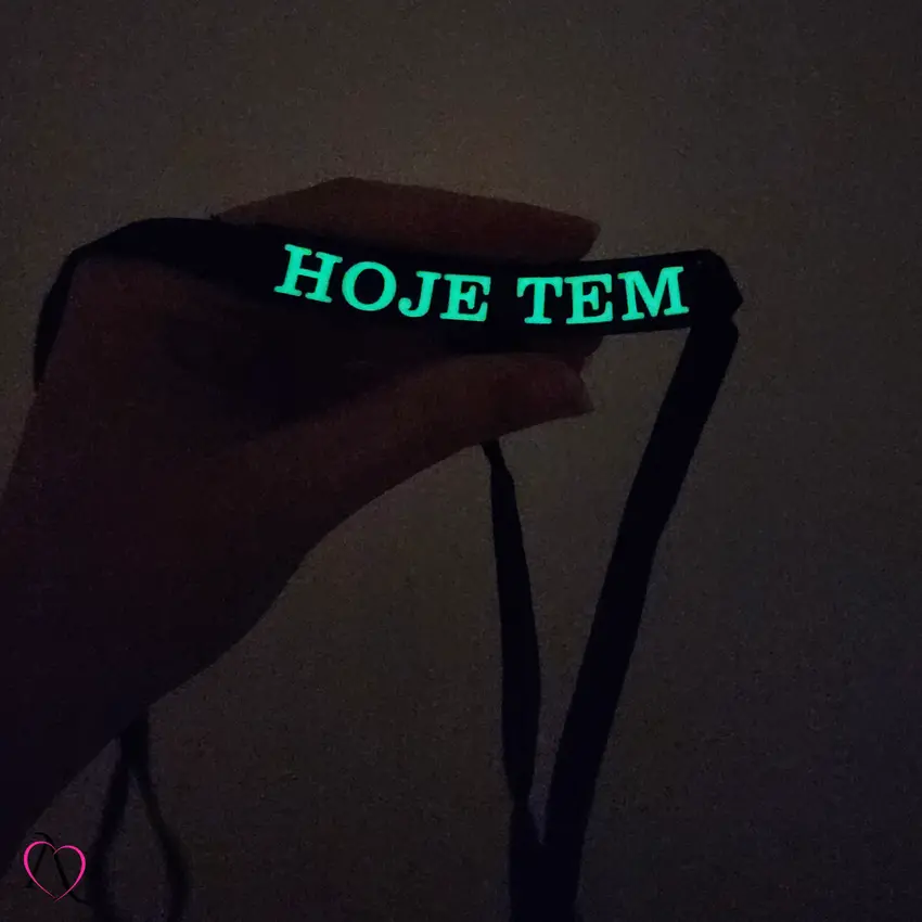 Calcinha com Frase que Brilha no Escuro HOJE TEM Cor Preto - Tamanho Único