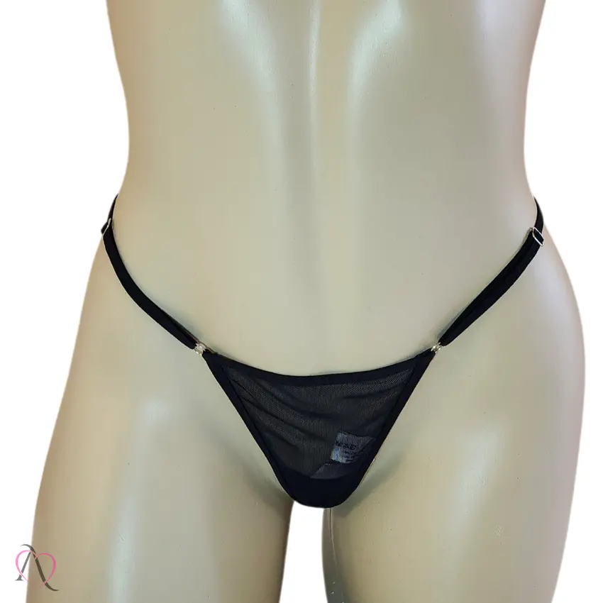 Calcinha Fio Dental com Pingente de Coelho da Playboy Cor Preto Tamanho Único Y5062