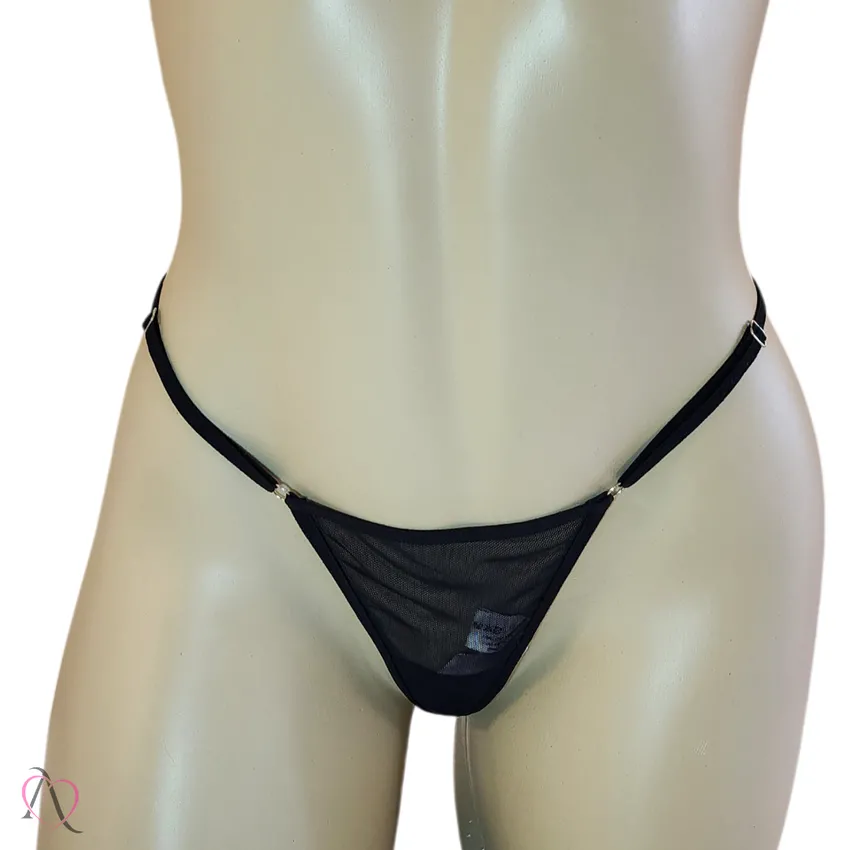 Calcinha Fio Dental com Pingente de Coelho da Playboy Cor Preto Tamanho Único Y5062