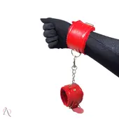 Algemas de Couro com Pelúcia Cor Vermelho - imagem 2