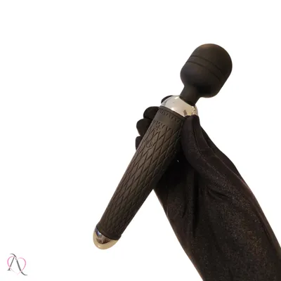 Vibrador Varinha Mágica Estimulador de Clitóris cor Preto Recarregável com 10 Modos de Vibração