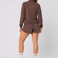 O Shorts ae | Haze foi desenvolvido para mulheres que buscam liberdade, conforto e desempenho em todas as atividades.  - imagem 6