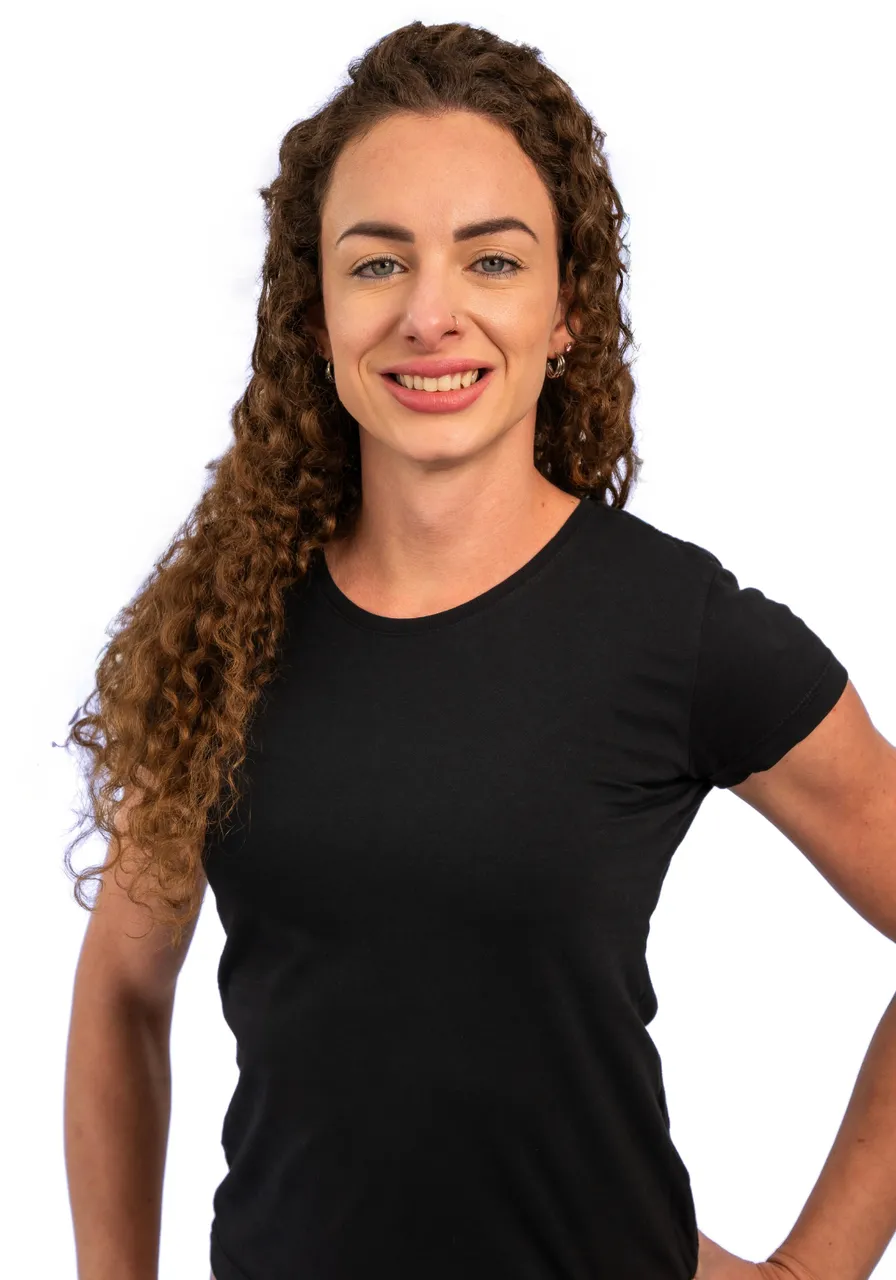Camiseta Slim Feminina preta 100% algodão premium que não desbota de produção sustentável