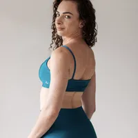 Legging Pacific - Brilho elegante, proteção UV, zero transparência, durabilidade superior, secagem rápida - imagem 5