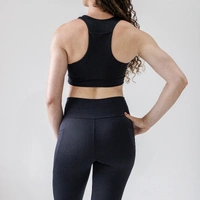 Legging High Performance Ultra Black com bolsos laterais - imagem 5