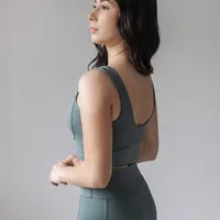Legging Deep Green - modeladora, zero transparência, proteção UV, compressão inteligente e secagem rápida - imagem 7