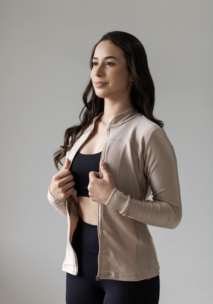 Jaqueta Shine Performance Gold