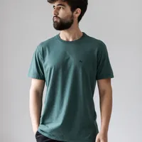 Camiseta 100% algodão Premium Verde Esmeralda - fibra natural que não desbota - imagem 6