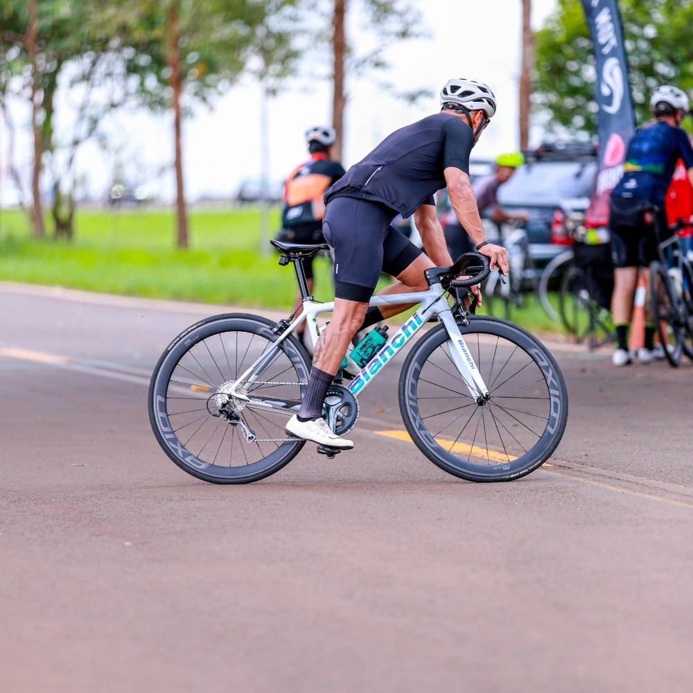 Rodas de Carbono Axion Cycle Rim Brake para Speed – Leveza, Rigidez e Performance