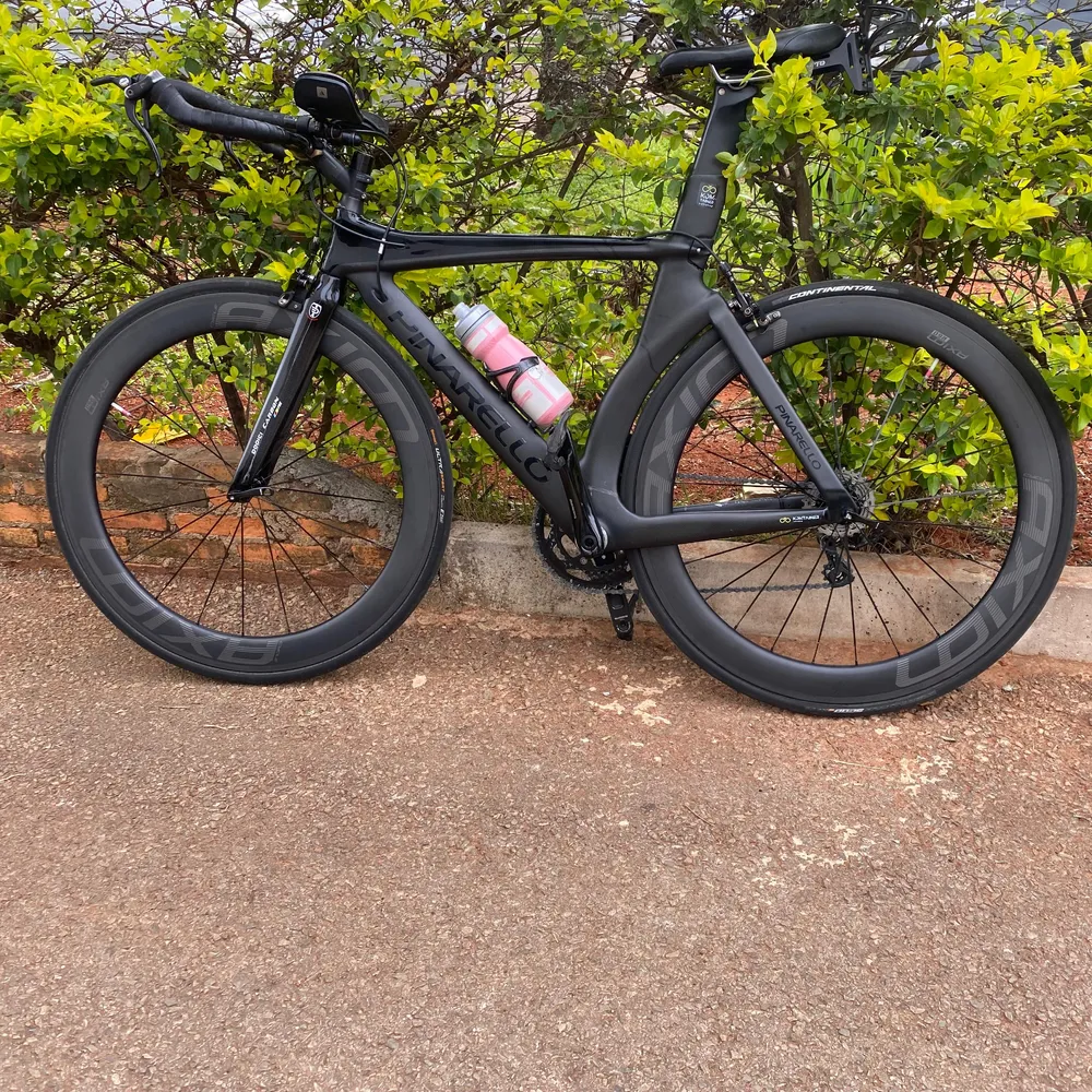 Roda de Carbono Rim Brake 60mm Leveza e Aero | Axion Cycle