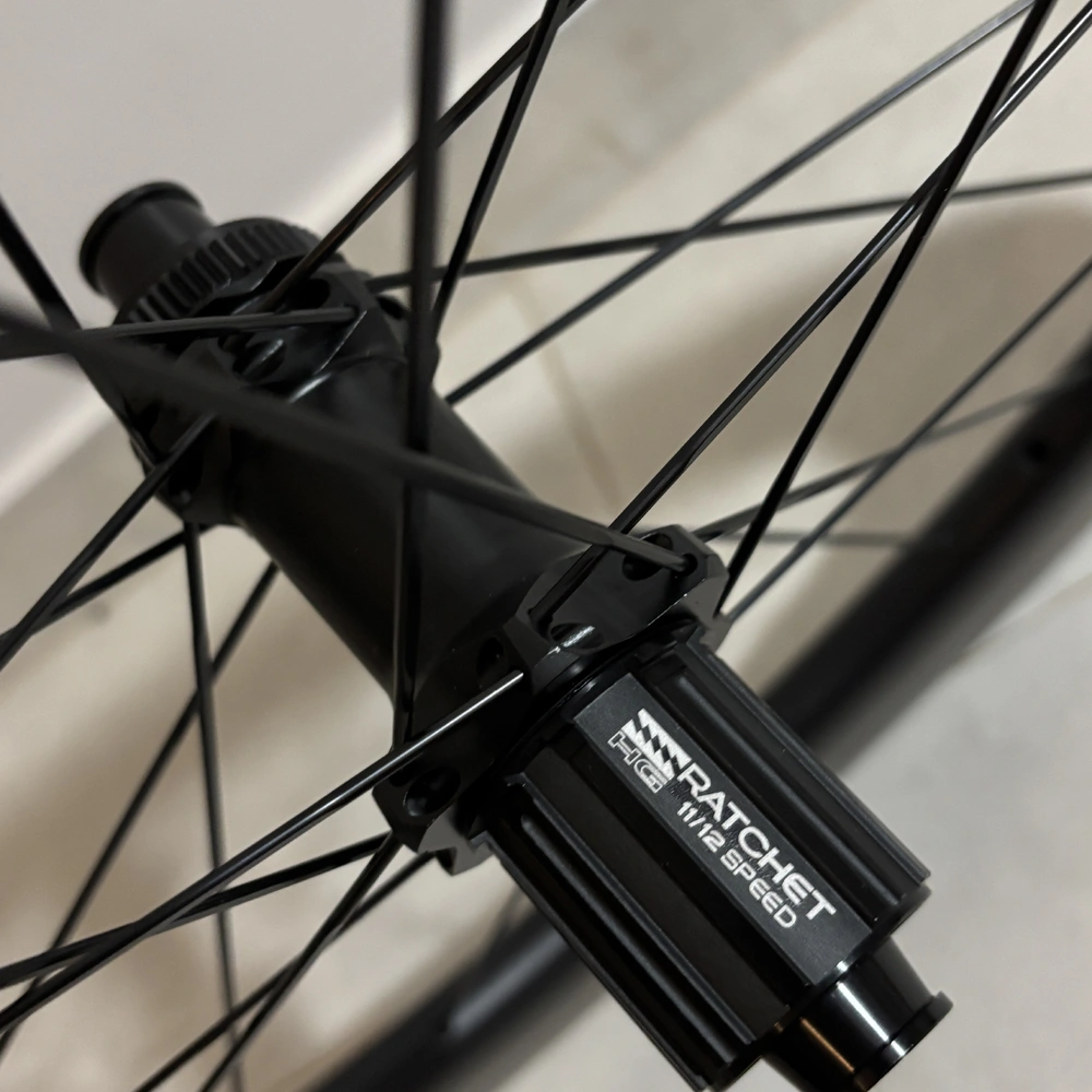 Rodas de Carbono Axion Cycle WAVE CERAMIC ENHANCE+