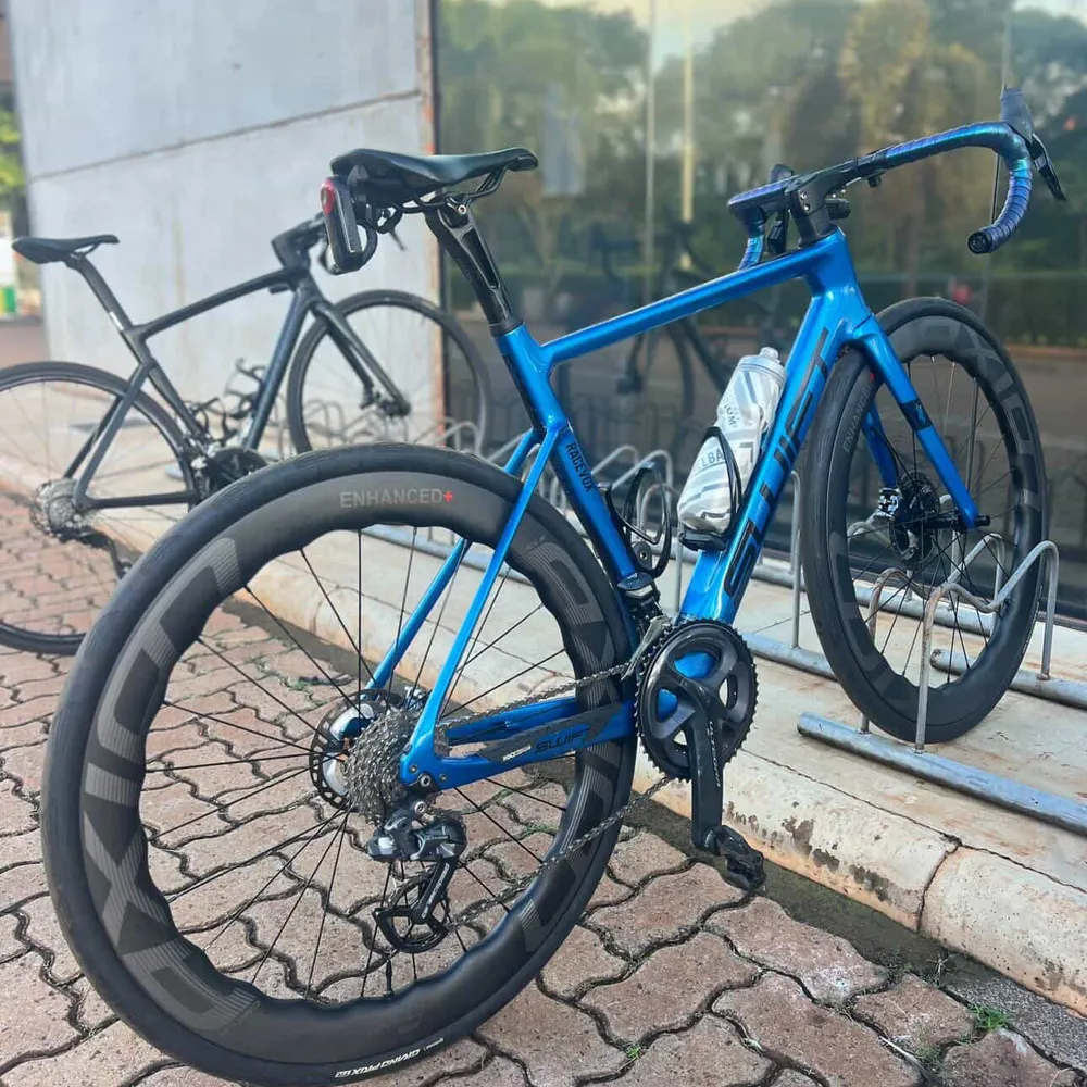 Roda Carbono Disc Brake Rolamento Cerâmico 55-60mm | Axion Cycle