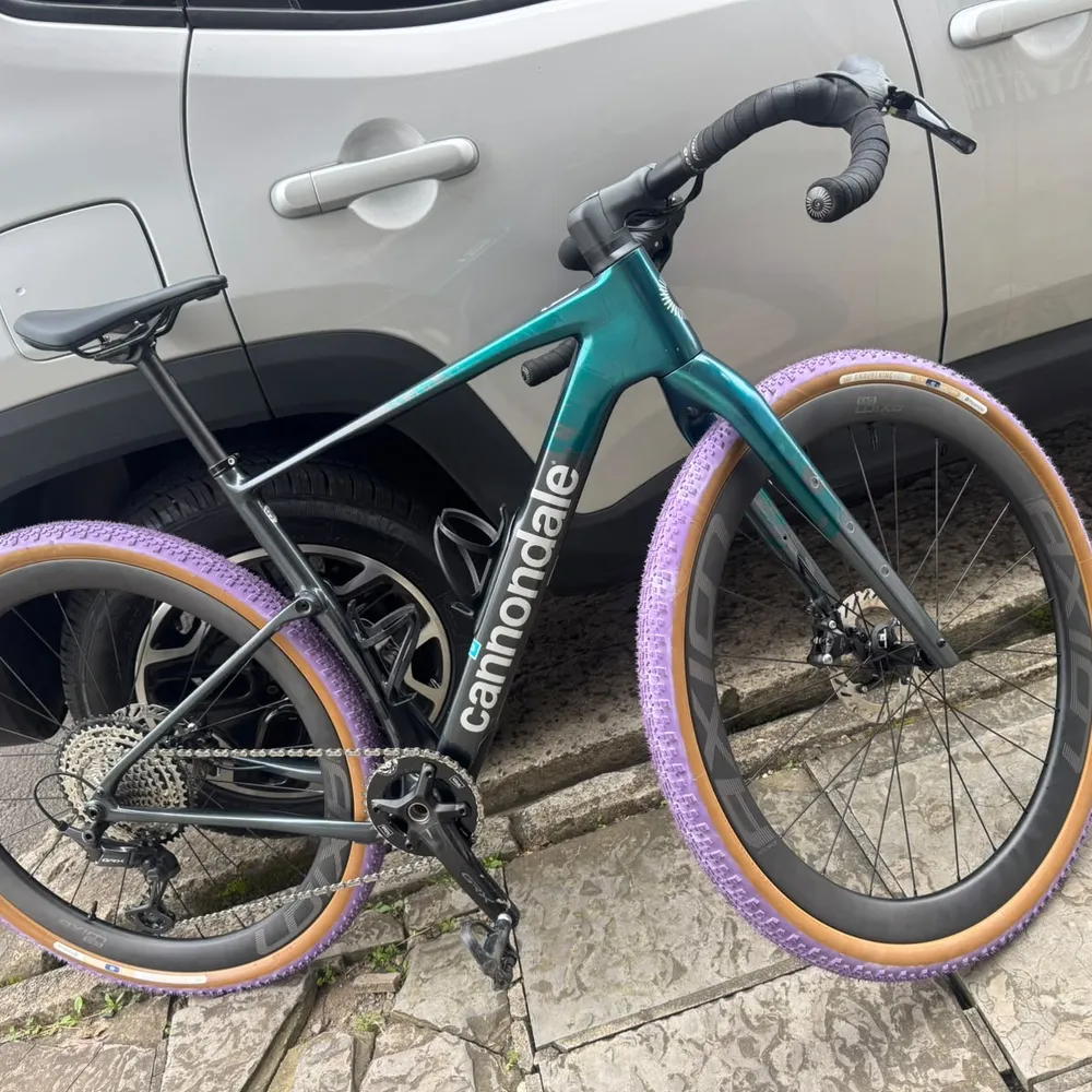 Roda de Carbono Disc Brake Gravel 45mm INMETRO | Axion Cycle