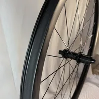 Roda de Carbono Disc Brake Gravel 45mm INMETRO | Axion Cycle - imagem 5