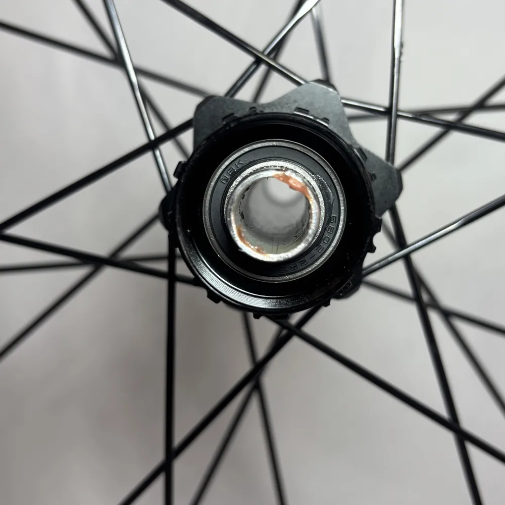 Roda de Carbono Disc Brake Gravel 45mm INMETRO | Axion Cycle