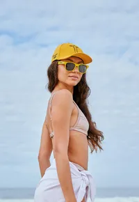 Óculos de Sol Amarelo - Bananinha Carioca - imagem 2