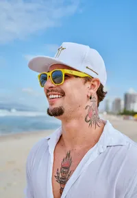 Óculos de Sol Amarelo - Bananinha Carioca - imagem 3