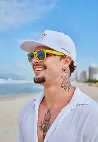 Óculos de Sol Amarelo - Bananinha Carioca - imagem 3