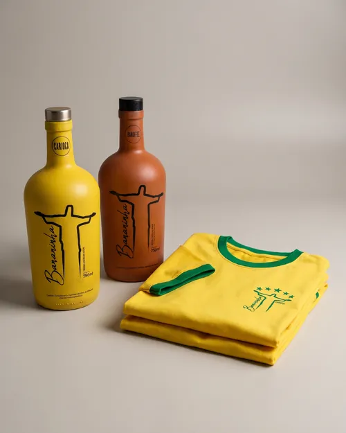 Compre 2 Garrafas e Ganhe 2 Camisetas