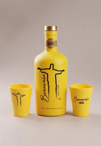 Kit Licor Fino de Banana + 2 Copinhos de Shot | Bananinha - imagem 1