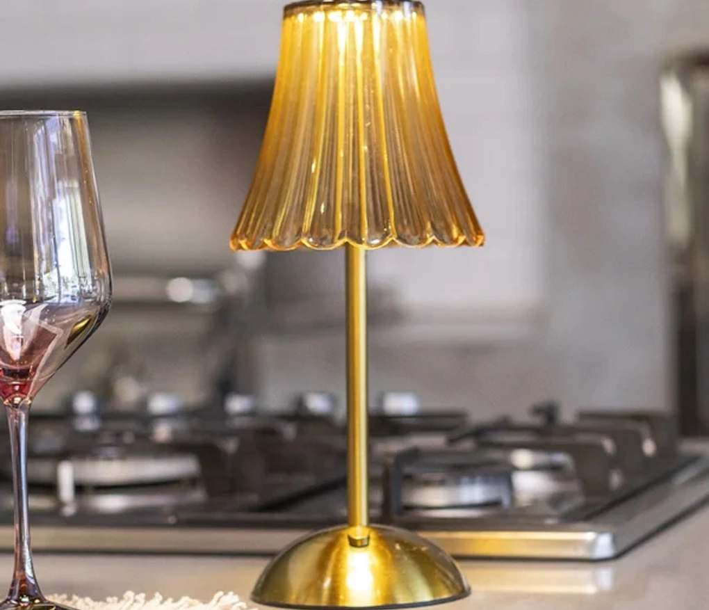 Luminária de Mesa Copa e Cia Tátil Regulável Ártico Old Âmbar