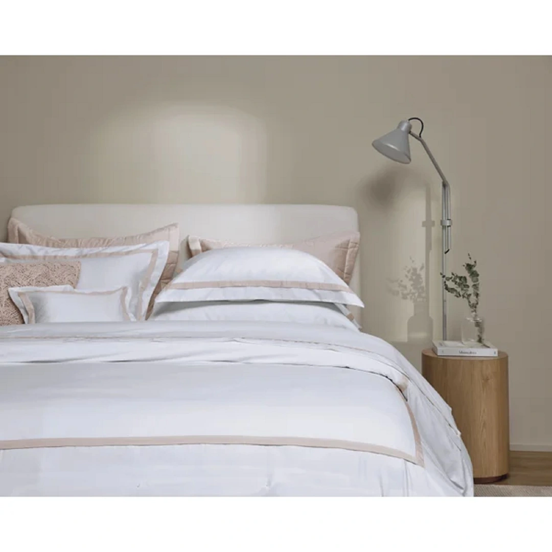 Jogo de cama Casal 300 fios Cetim Vercelli Branco/Rose