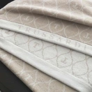 Toalha Banhão Trussardi Jacquard Fio Tinto Speciale Nocciola/Branco - imagem 3