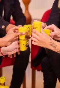 Copinho de Shot Plástico 25ml e 50ml - Bananinha Carioca - imagem 2