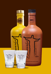 Kit 1 Licor de Banana + 1 Licor Doce de Leite e Banana + 2 Copos de Shot de Video de 50ml - Bananinha Carioca - imagem 1