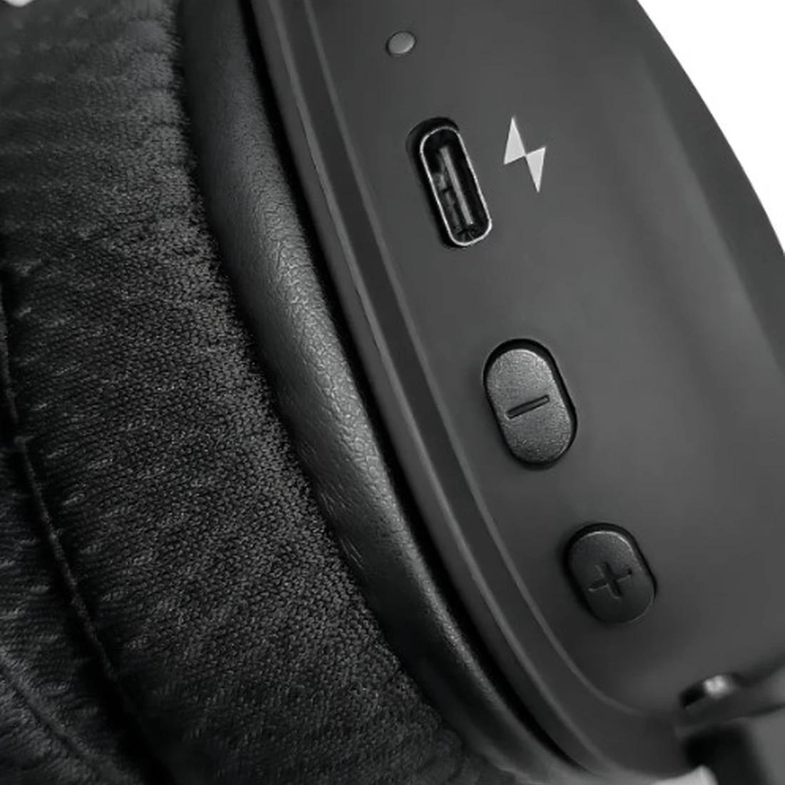 HEADSET GAMER REDRAGON ZEUS PRO PRETO 7.1 SEM FIO - imagem 7