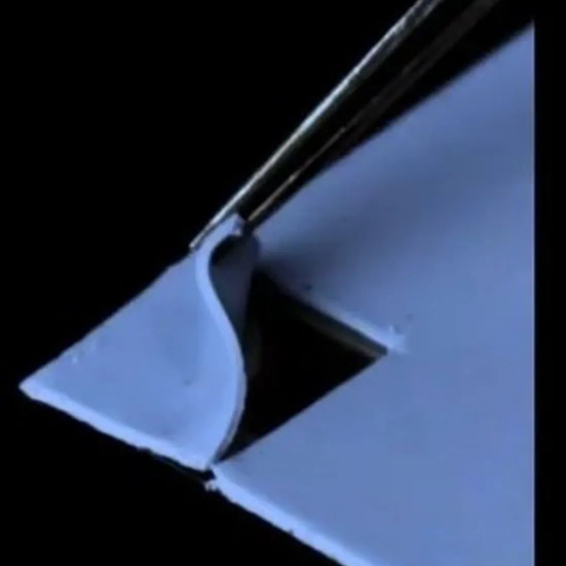 Pasta Térmica Thermal Pad Ts-pad 100mm X 100mm X 1mm Alto Desempenho Cor Azul